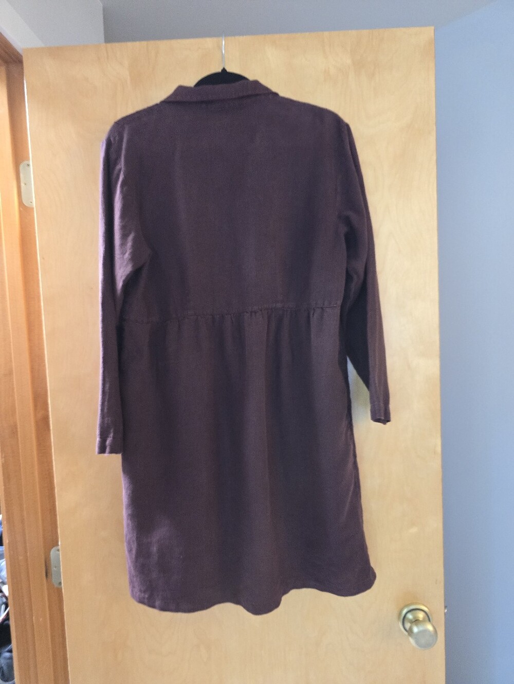 J. Jill Long-Sleeve Button-Front Linen Dress in Plum - Picture 3 of 3